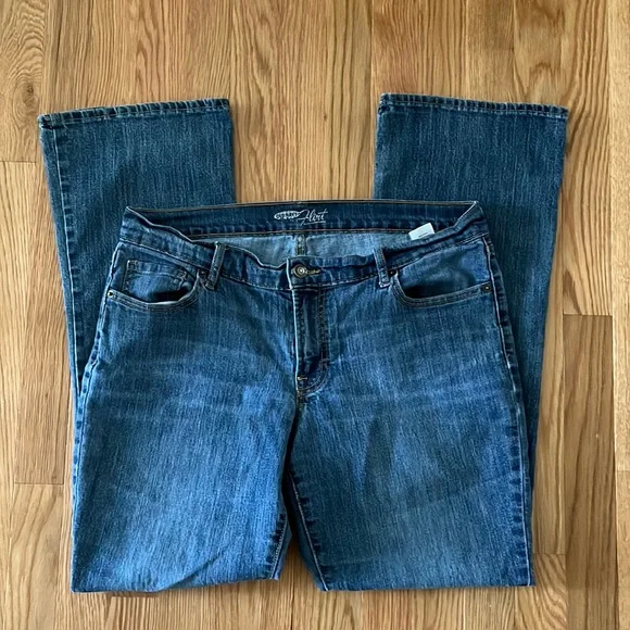 Old Navy Mid-Rise Medium-Wash Boot-Cut Jeans for Women Size 10 - Picture 2 of 6
